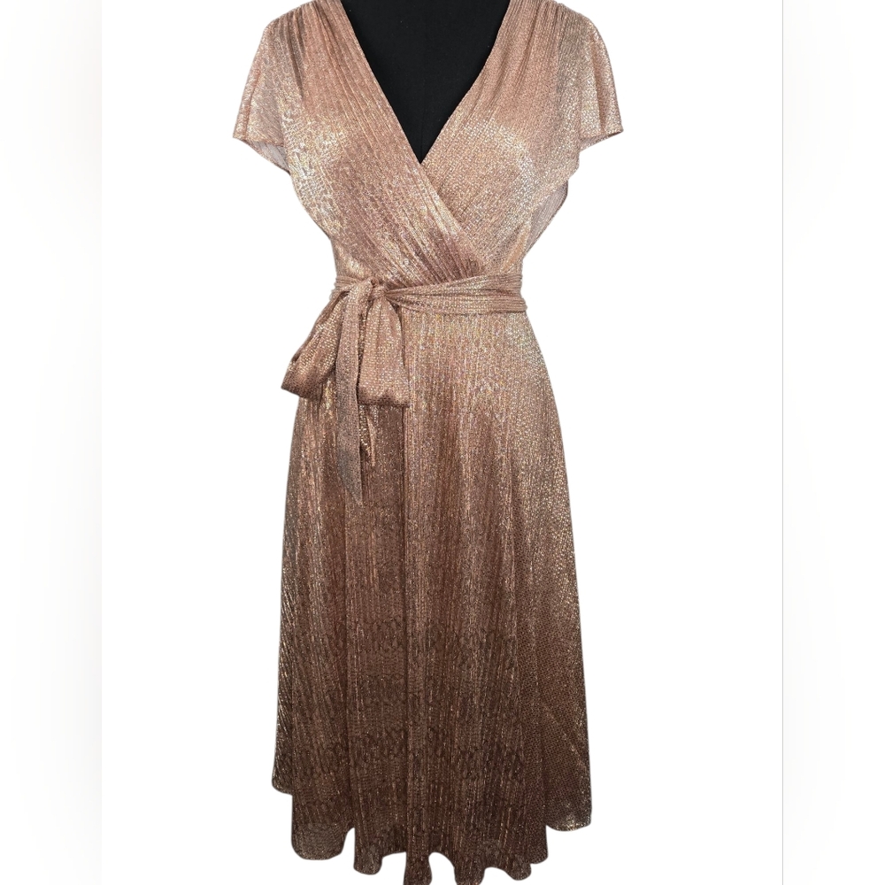NWT $405 Alice + Olivia Darva Faux Wrap Midi Dress 6 | Rose Gold Lamé Metallic - Picture 9 of 16